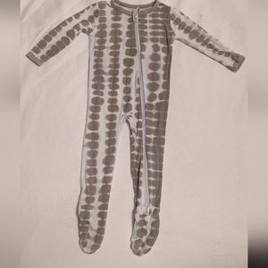 Kyte Zippered Footie in Khaki Rip Tide